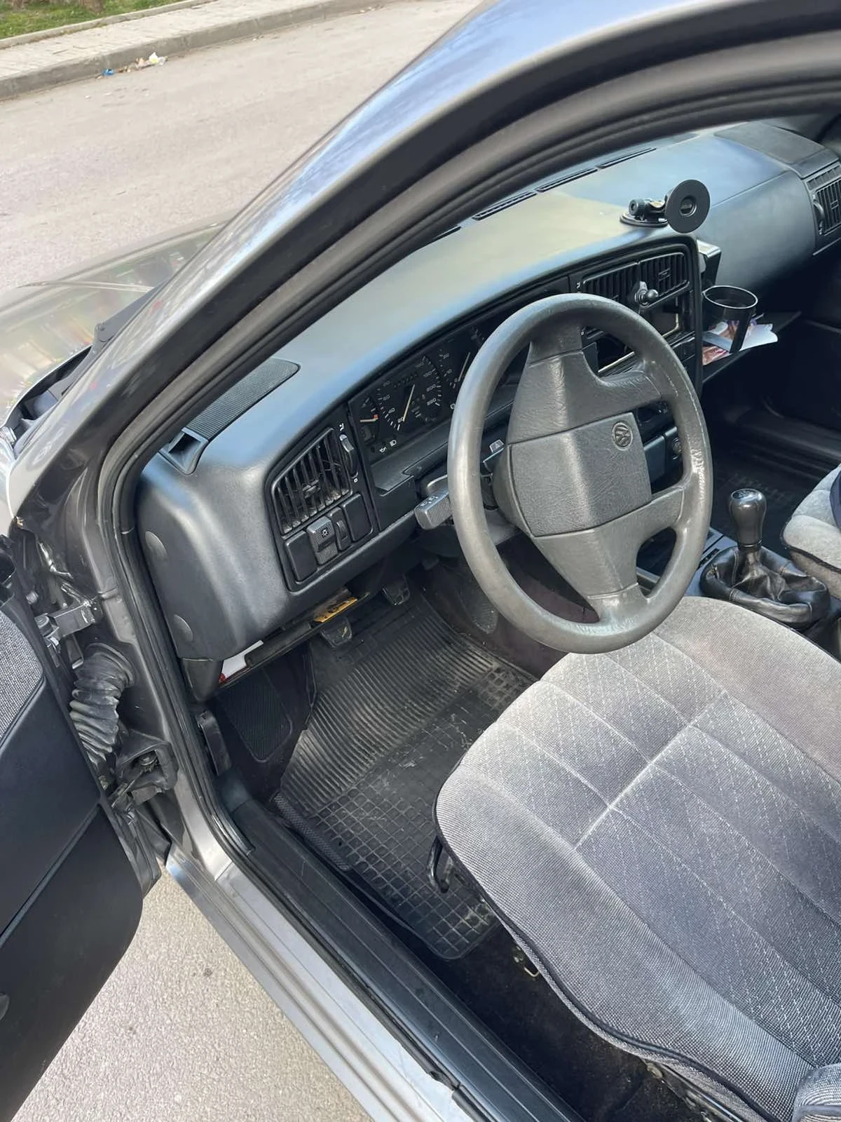 VW Passat, снимка 5 - Автомобили и джипове - 54498128