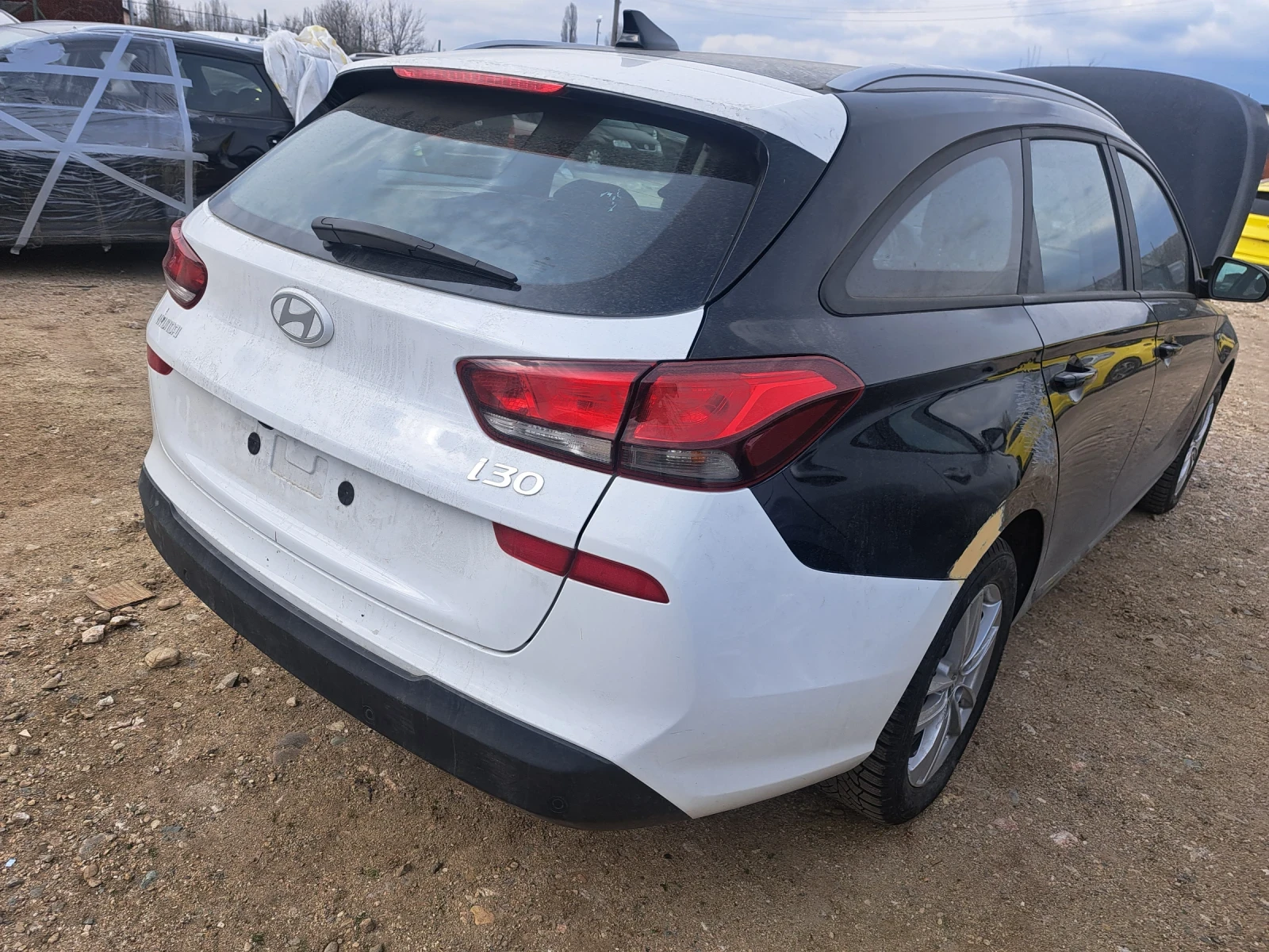 Hyundai I30 1.5mild hybrid , снимка 5 - Автомобили и джипове - 54087682