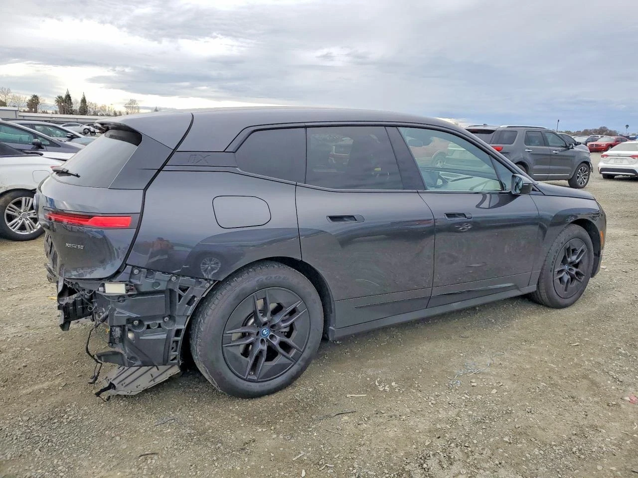BMW iX XDRIVE50 | Mobile.bg � ����������� 4