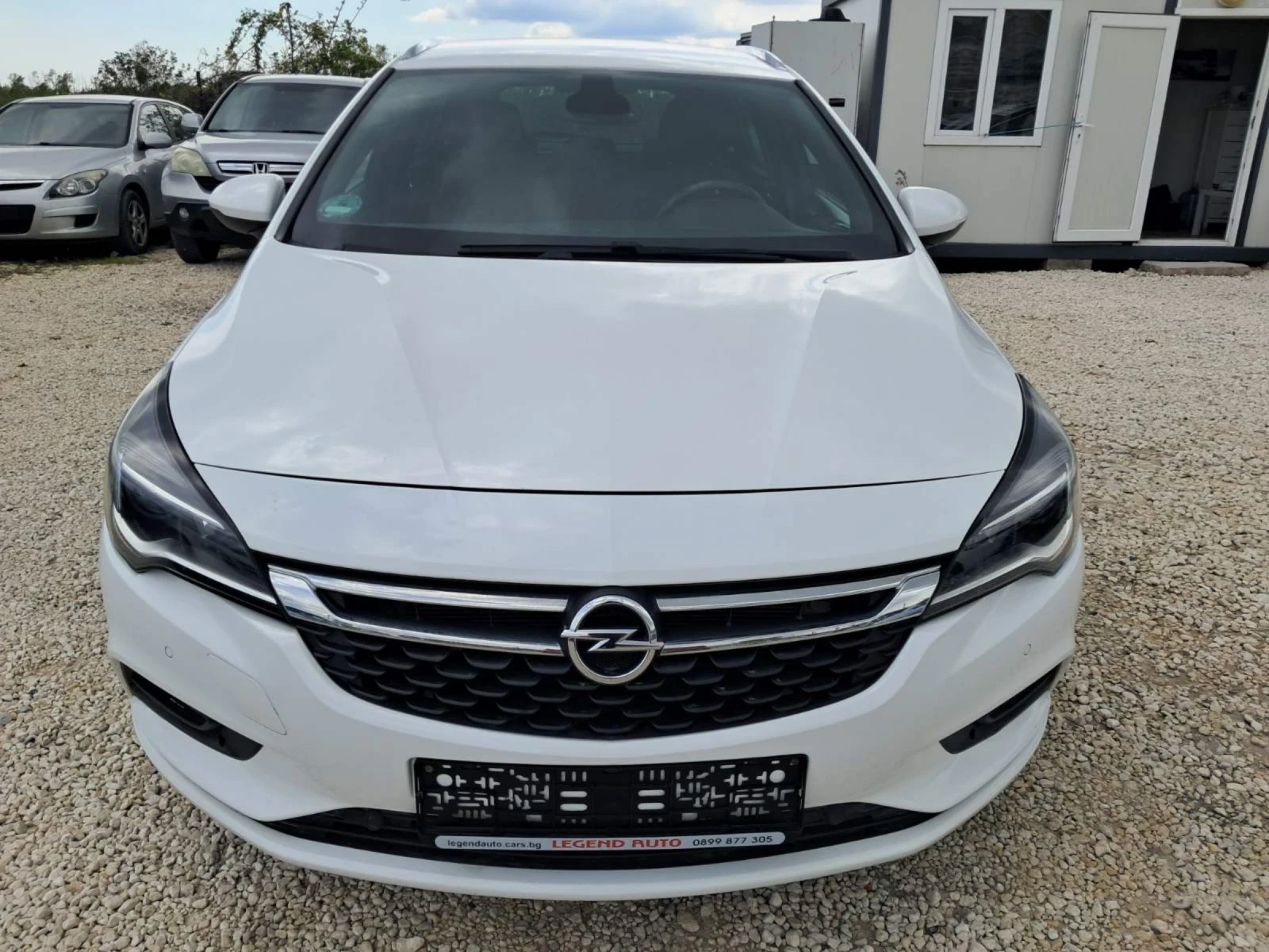 Opel Astra 1.6 TURBO, снимка 2 - Автомобили и джипове - 54603046