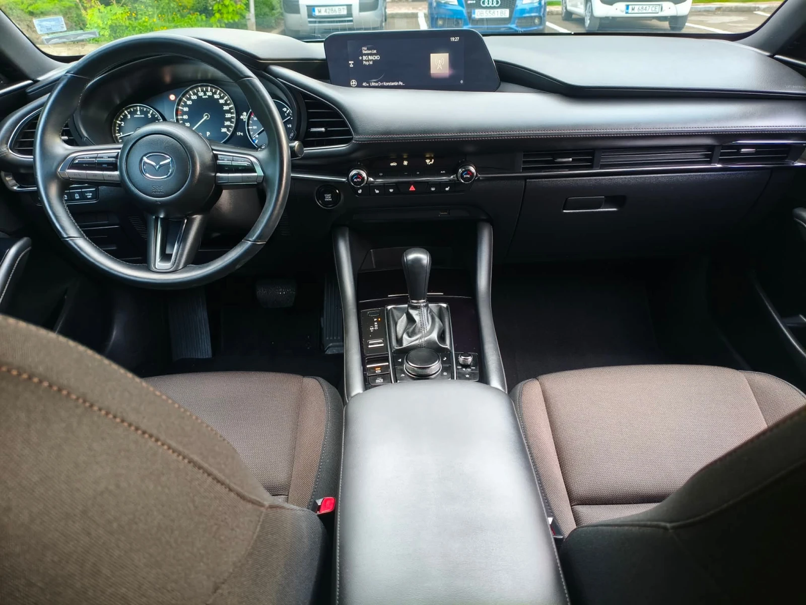 Mazda 3 Skyactiv-G 2.0, снимка 6 - Автомобили и джипове - 54623413