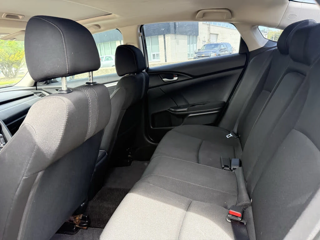 Honda Civic EX with Honda Sensing АвтоКредит  (ЦЕНА ДО БГ), снимка 9 - Автомобили и джипове - 54655784