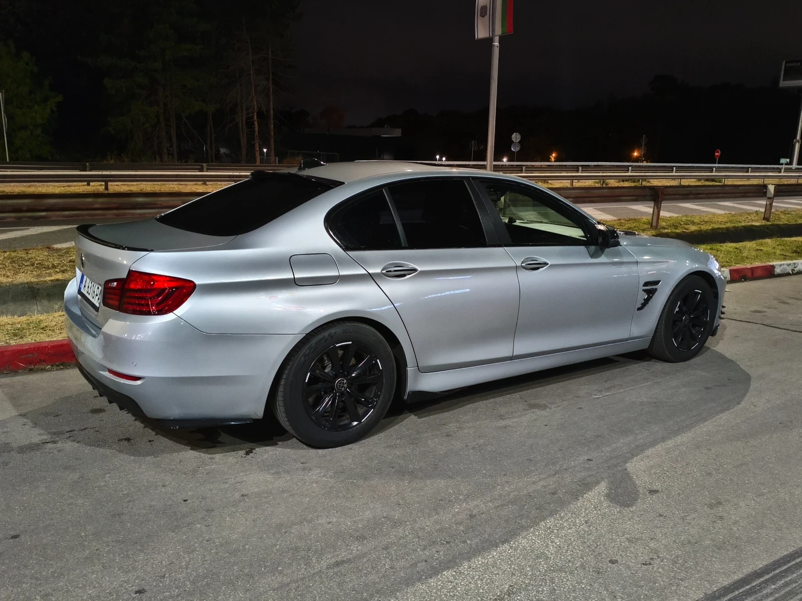 BMW 528 I  2.0 Turbo AT на !!148100km!!!, снимка 2 - Автомобили и джипове - 55179829