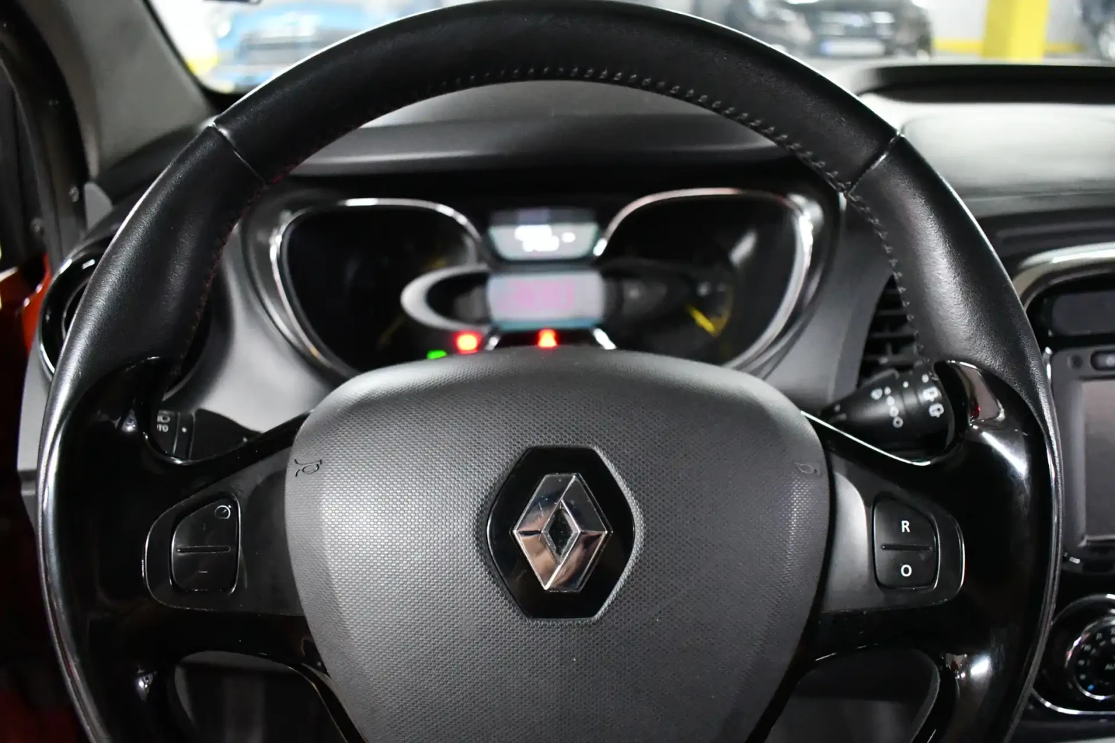 Renault Captur Нов от БГ 1 собственик, снимка 14 - Автомобили и джипове - 55234191
