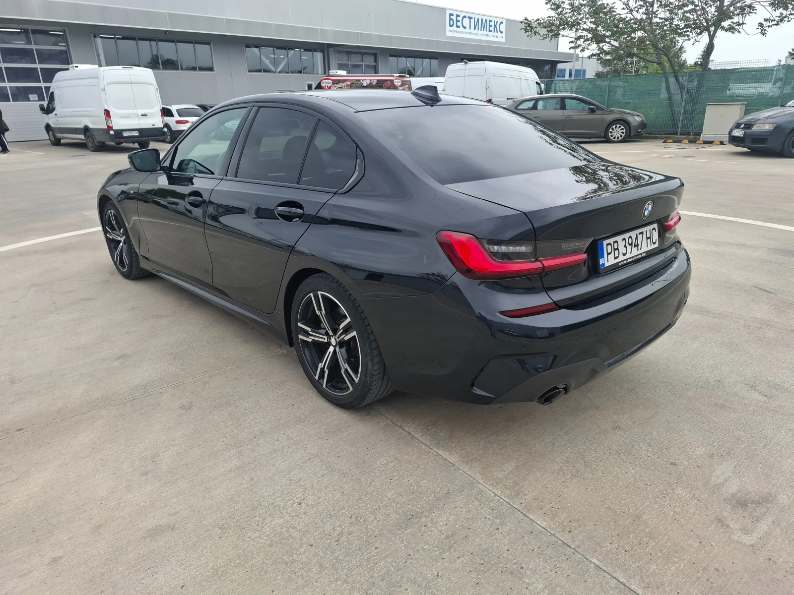 BMW 318 M-pack, снимка 7 - Автомобили и джипове - 55903681