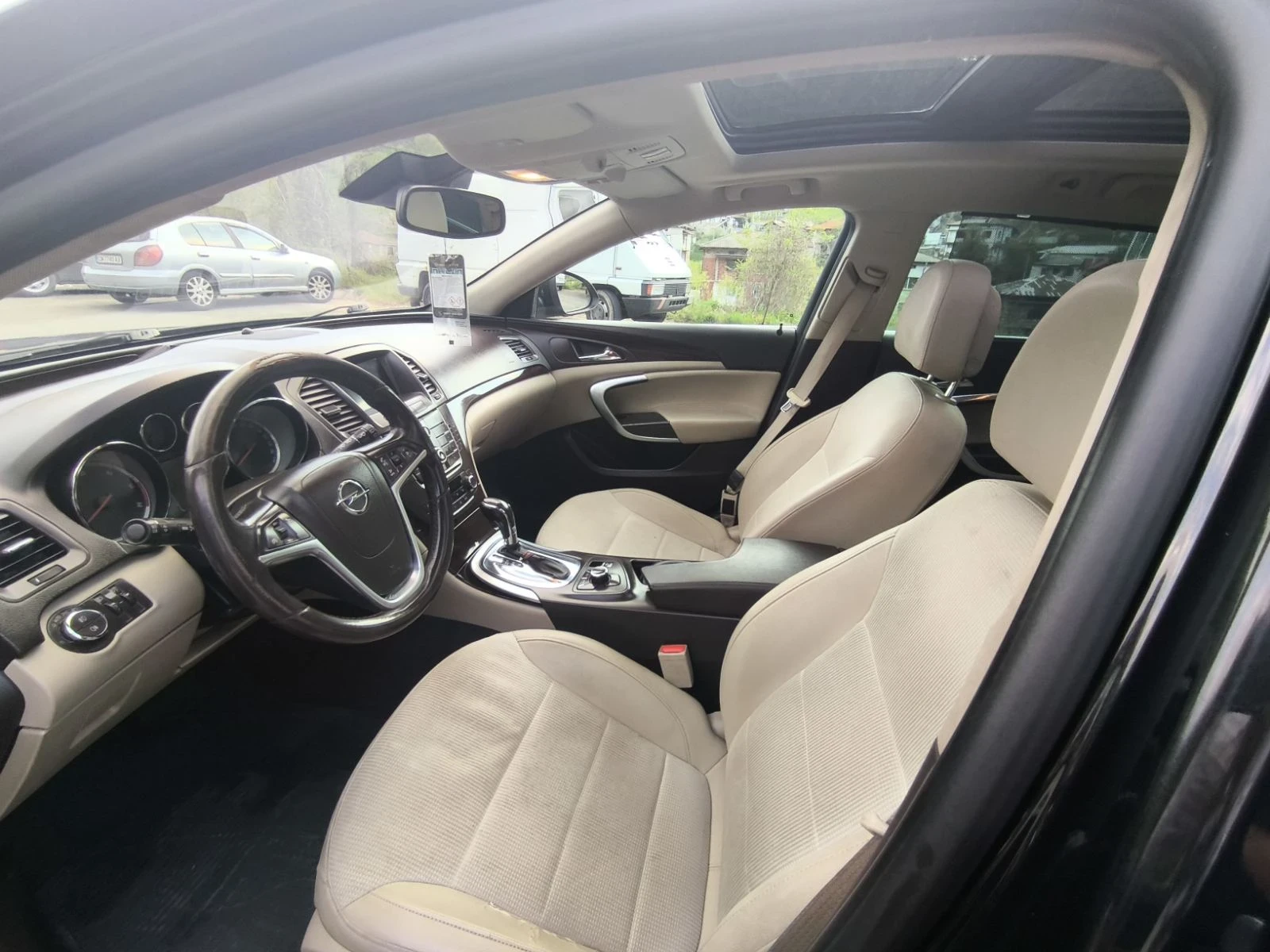 Opel Insignia А, снимка 8 - Автомобили и джипове - 56156593