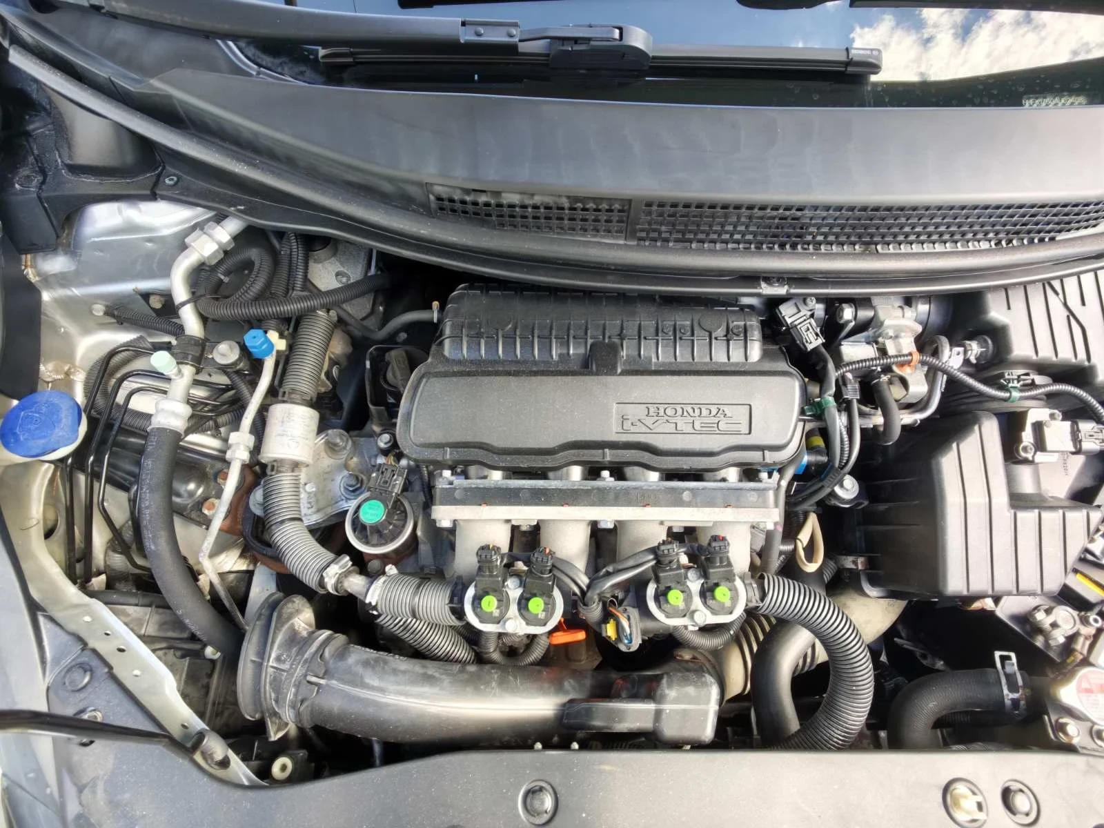 Honda Civic 1.4i-100к.с Elegance ГАЗ Парктроник 6-скорости, снимка 14 - Автомобили и джипове - 56210170