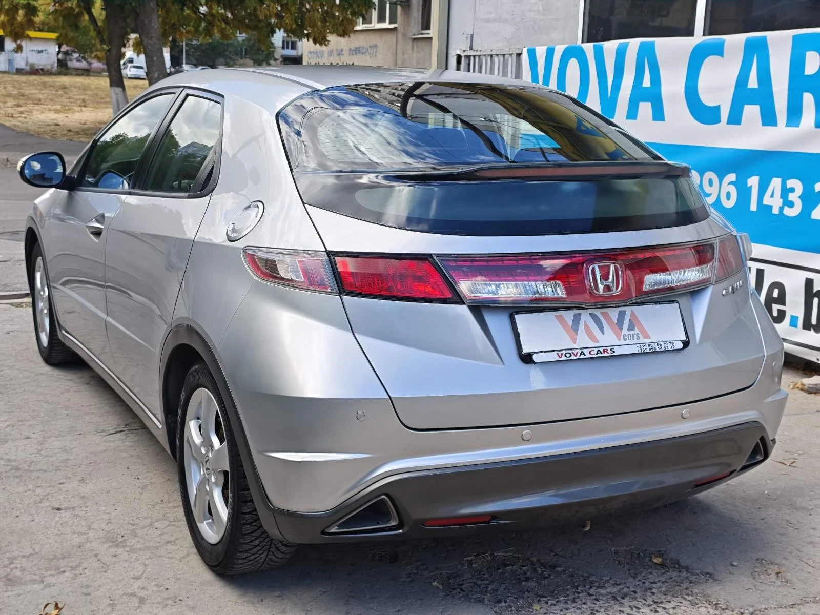 Honda Civic 1.4i-100к.с Elegance ГАЗ Парктроник 6-скорости, снимка 2 - Автомобили и джипове - 56210170