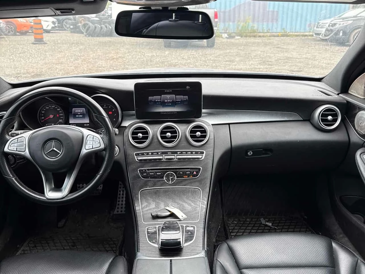 Mercedes-Benz C 300 4MATIC | CARFAX | ���������� ��� ������������ | Mobile.bg � ����������� 9