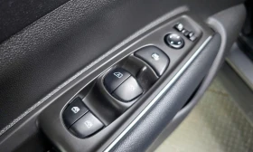 Renault Koleos 2.0 LPe LE 2WD  * НАЙ-ДОБРА ЦЕНА В БЪЛГАРИЯ* , снимка 13