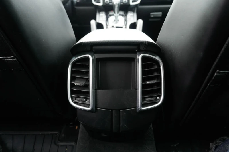 Porsche Cayenne Platinum Edition AWD * АвтоКредит (ЦЕНА ДО БГ), снимка 15 - Автомобили и джипове - 53502043
