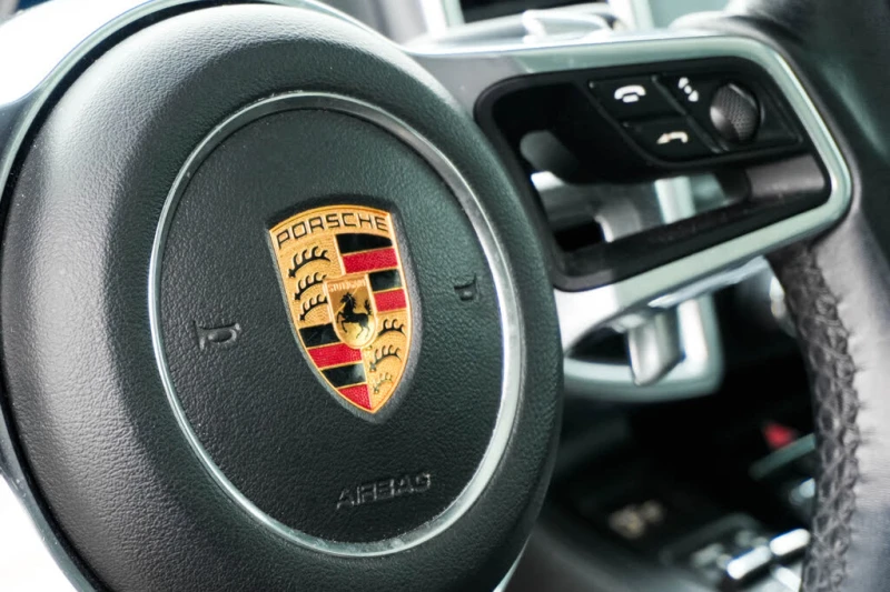 Porsche Cayenne Platinum Edition AWD * АвтоКредит (ЦЕНА ДО БГ), снимка 10 - Автомобили и джипове - 53502043