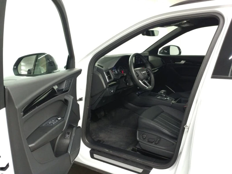 Audi Q5  quattro 40 TFSI * АвтоКредит (ЦЕНА ДО БГ), снимка 13 - Автомобили и джипове - 53585317