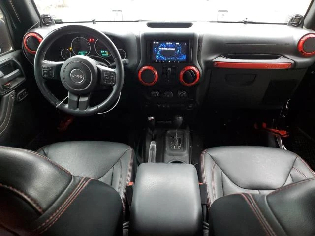 Jeep Wrangler 3.6L 6 4x4 w/Rear Wheel Drv, снимка 12 - Автомобили и джипове - 53193123