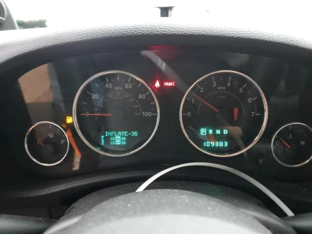 Jeep Wrangler 3.6L 6 4x4 w/Rear Wheel Drv, снимка 13 - Автомобили и джипове - 53193123