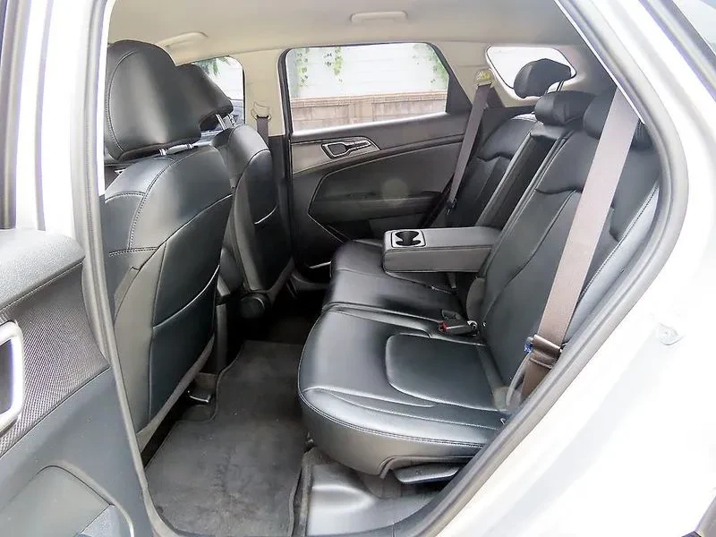 Kia Sportage 2.0 2WD TRENDY, снимка 6 - Автомобили и джипове - 55789681