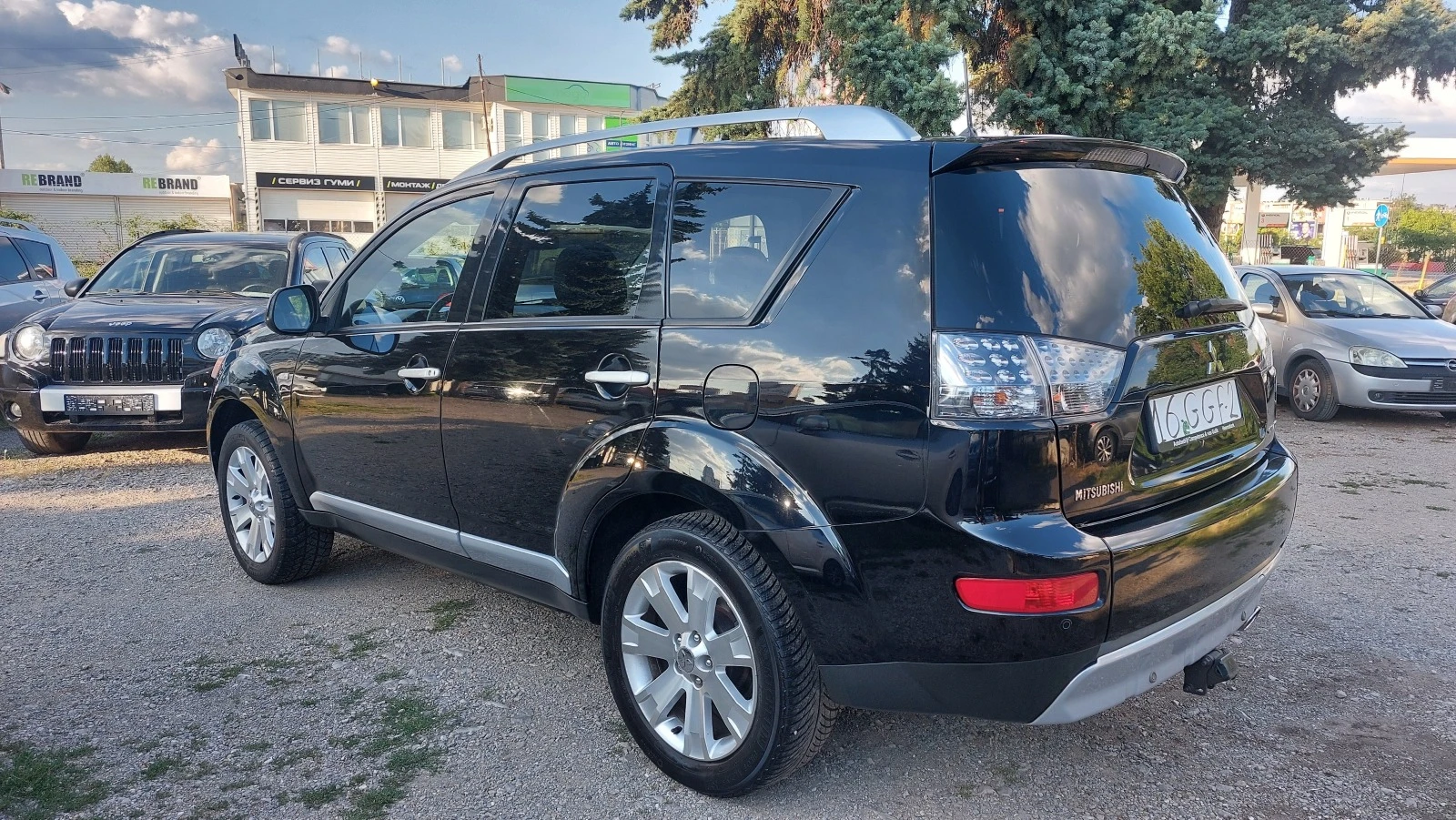 Mitsubishi Outlander 2.4i, 4×4, Автоматик - изображение 6