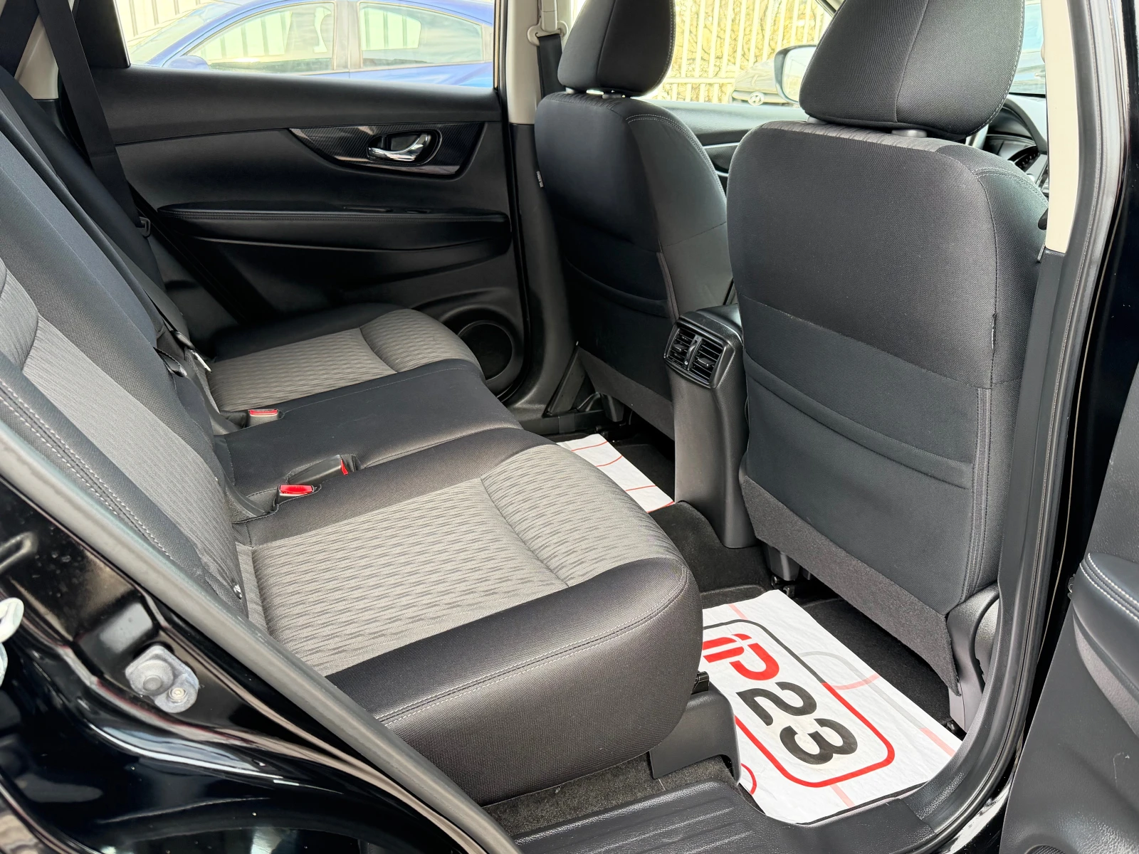 Nissan X-trail БЕНЗИН* 163кс* FACELIFT* РЪЧНИ* СКОРОСТИ* * * , снимка 10 - Автомобили и джипове - 49812935