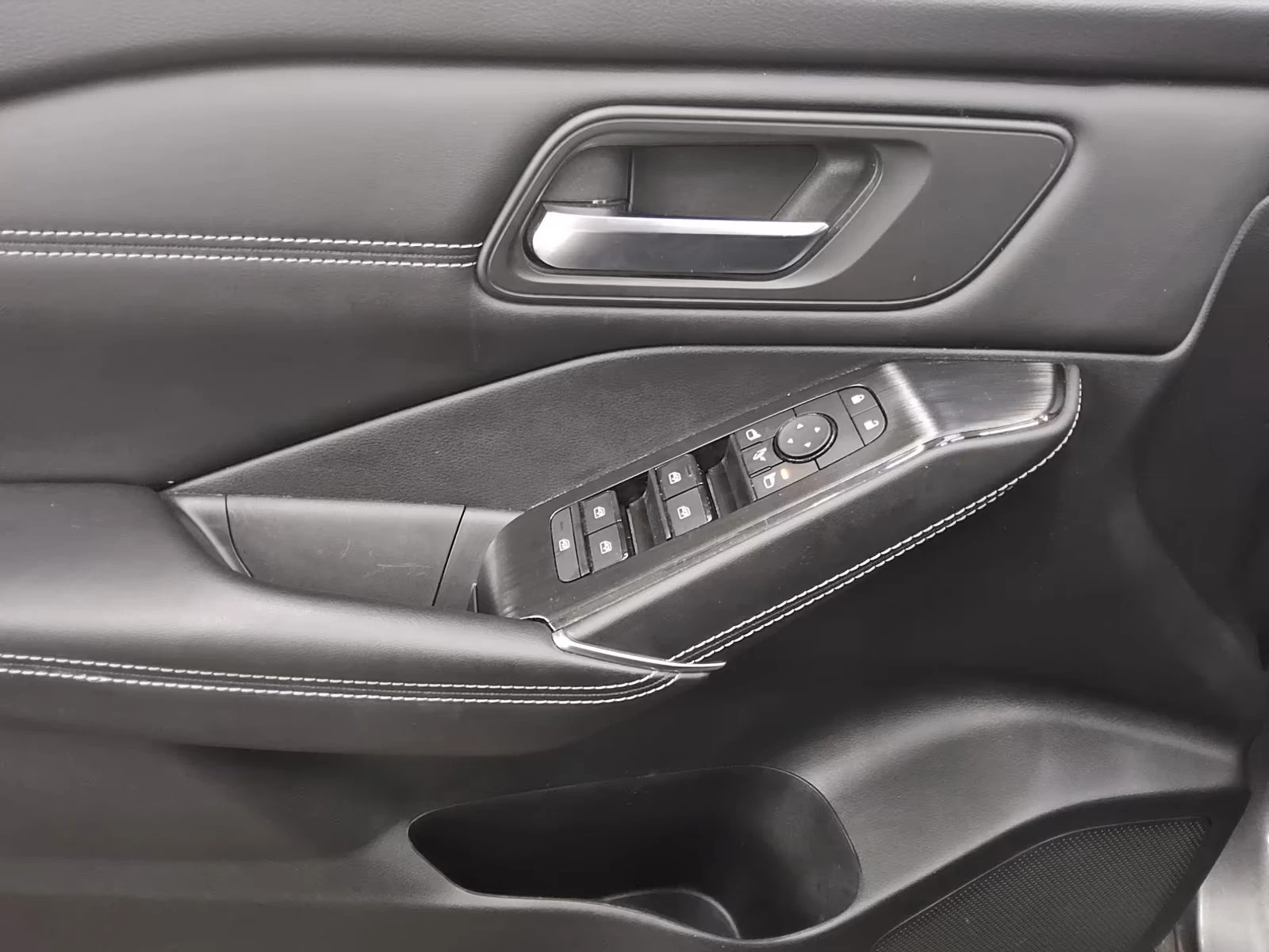 Nissan Qashqai 1.3/N-CONNECTA/158HP/ACC/AMBI/KLESS/360/L.ASS/915f | Mobile.bg   11