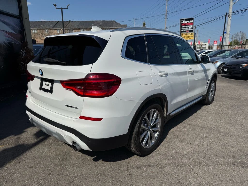 BMW X3 xDrive30i AWD, снимка 4 - Автомобили и джипове - 54218264