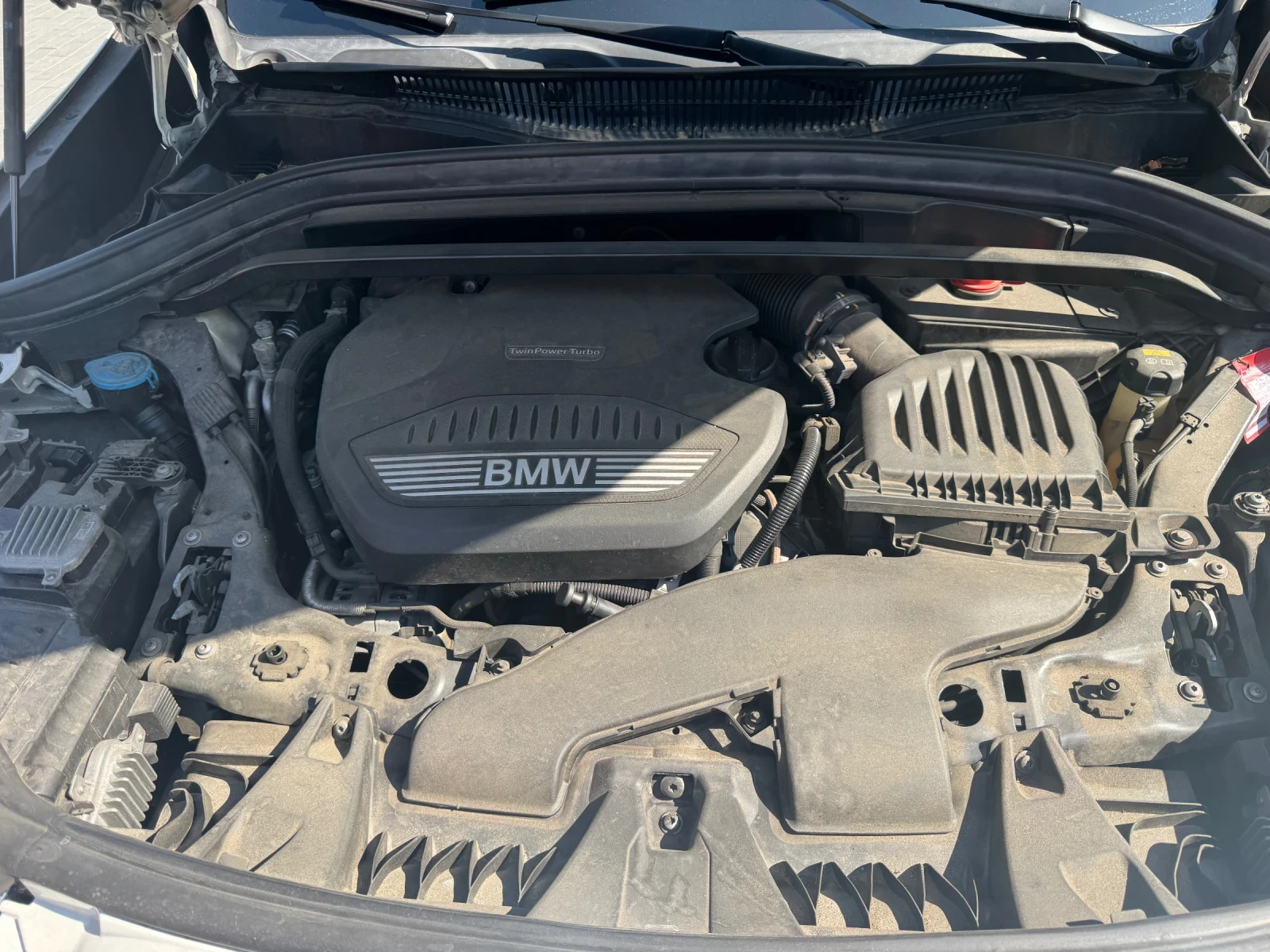 BMW X1 X-drive* Autom* Keyless* Kamera* Headup* , снимка 13 - Автомобили и джипове - 54346204