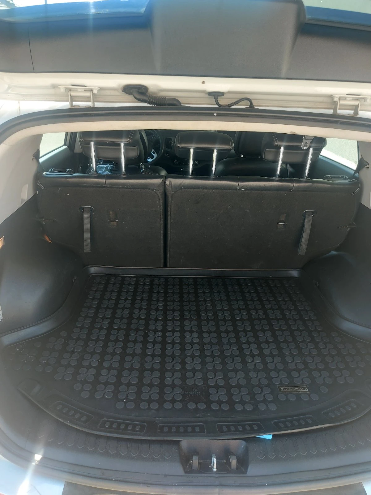 Kia Sportage 2.0CRDI 4x4 AUTOMATIC , снимка 8 - Автомобили и джипове - 54854012