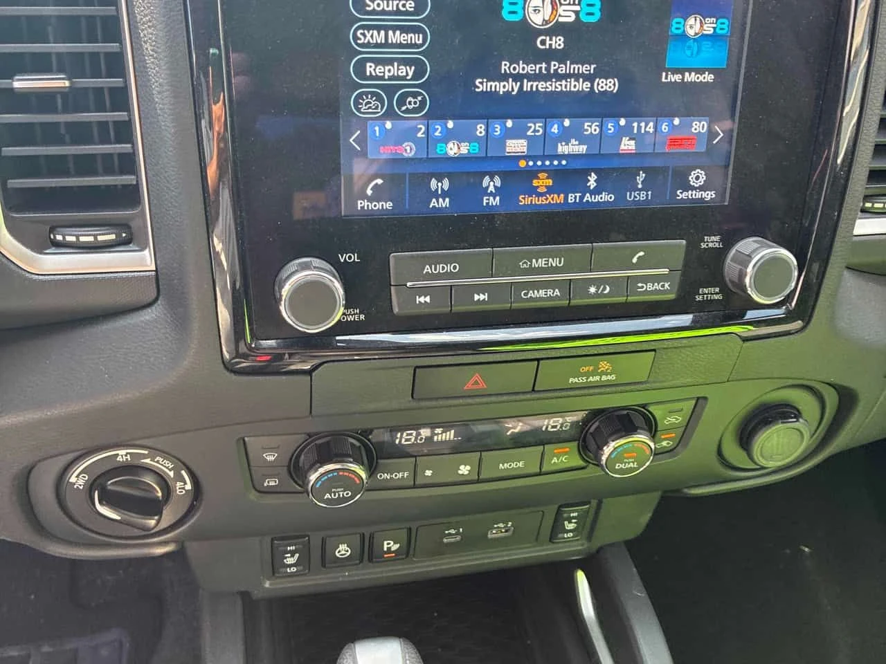 Nissan Frontier * Crew Cab Bed 4x4 * АВТОКРЕДИТ* , снимка 9 - Автомобили и джипове - 55169513