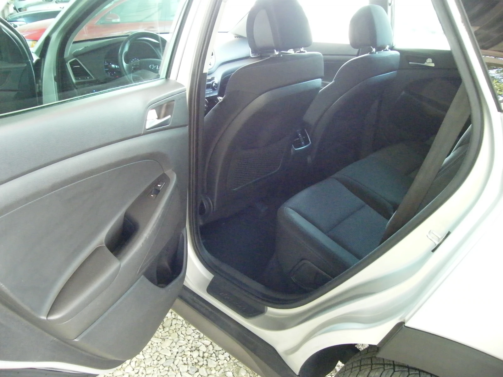 Hyundai Tucson 1.7CRDI EURO 6B | Mobile.bg � ����������� 12