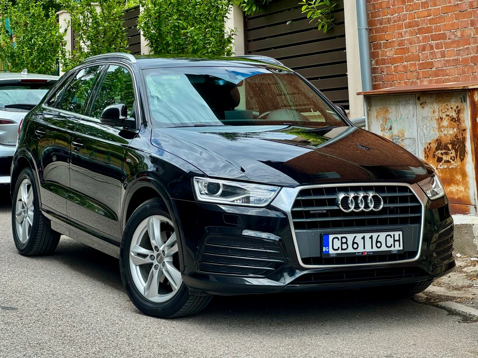 Audi Q3 2.0TDI 150ps S-line Quattro , снимка 3 - Автомобили и джипове - 56015003