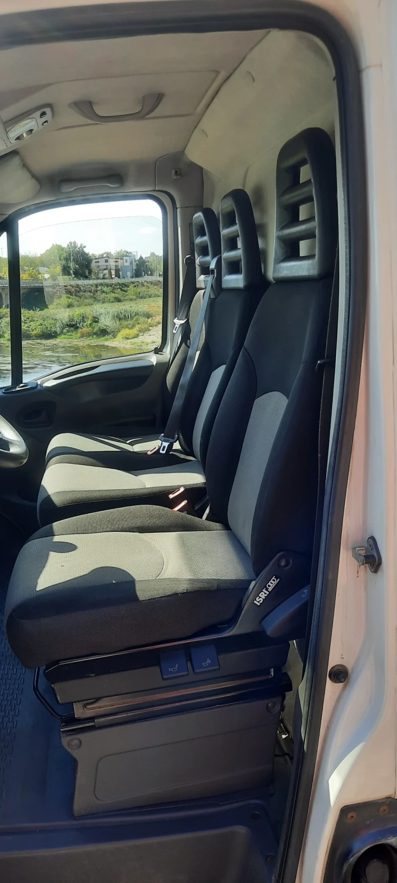 Iveco Daily 35S13, снимка 11 - Бусове и автобуси - 47379308