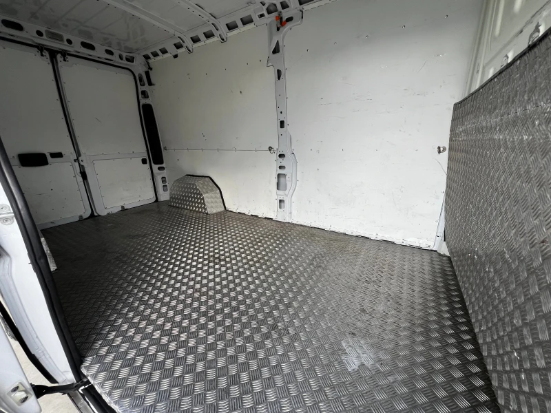 Fiat Ducato 2.3Multijet 180KC MAXI KLIMA NAVI CAMERA 6СК EURO6, снимка 8 - Бусове и автобуси - 52974324