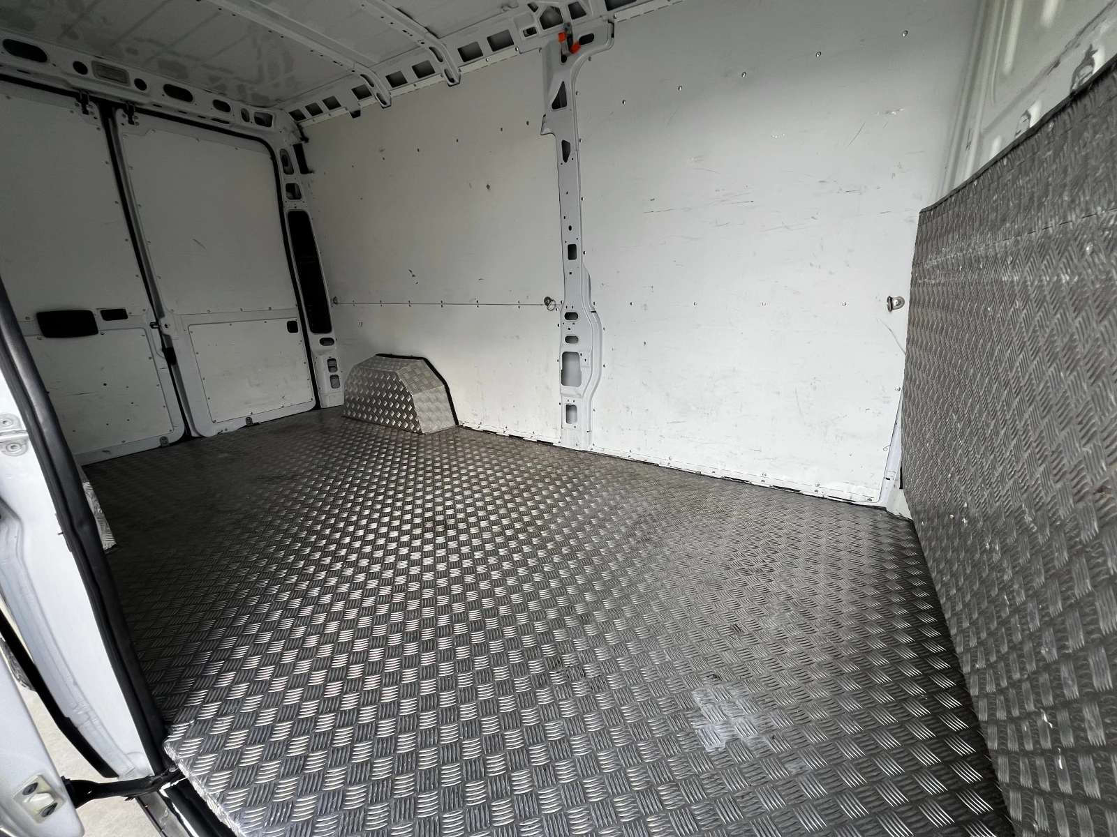 Fiat Ducato 2.3Multijet 180KC MAXI KLIMA NAVI CAMERA 6СК EURO6 - изображение 8