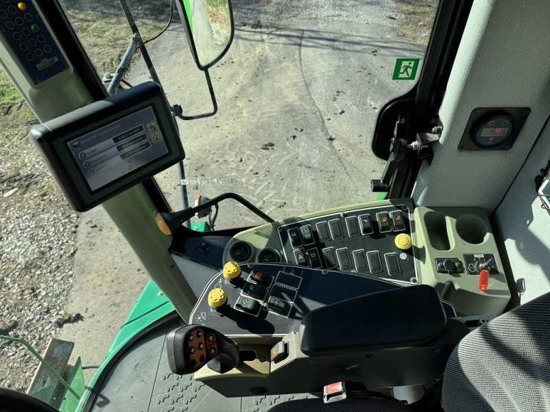 Комбайн John Deere W440 ЛИЗИНГ, снимка 8 - Селскостопанска техника - 50898543