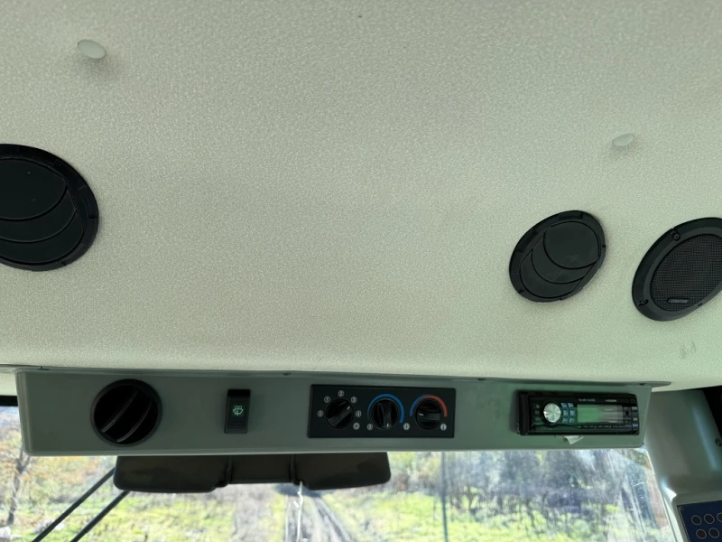 Комбайн John Deere W440 ЛИЗИНГ, снимка 9 - Селскостопанска техника - 50898543