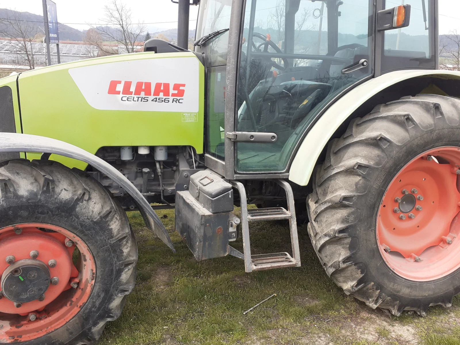 Трактор Claas Celtis456RC, снимка 3 - Селскостопанска техника - 54249962
