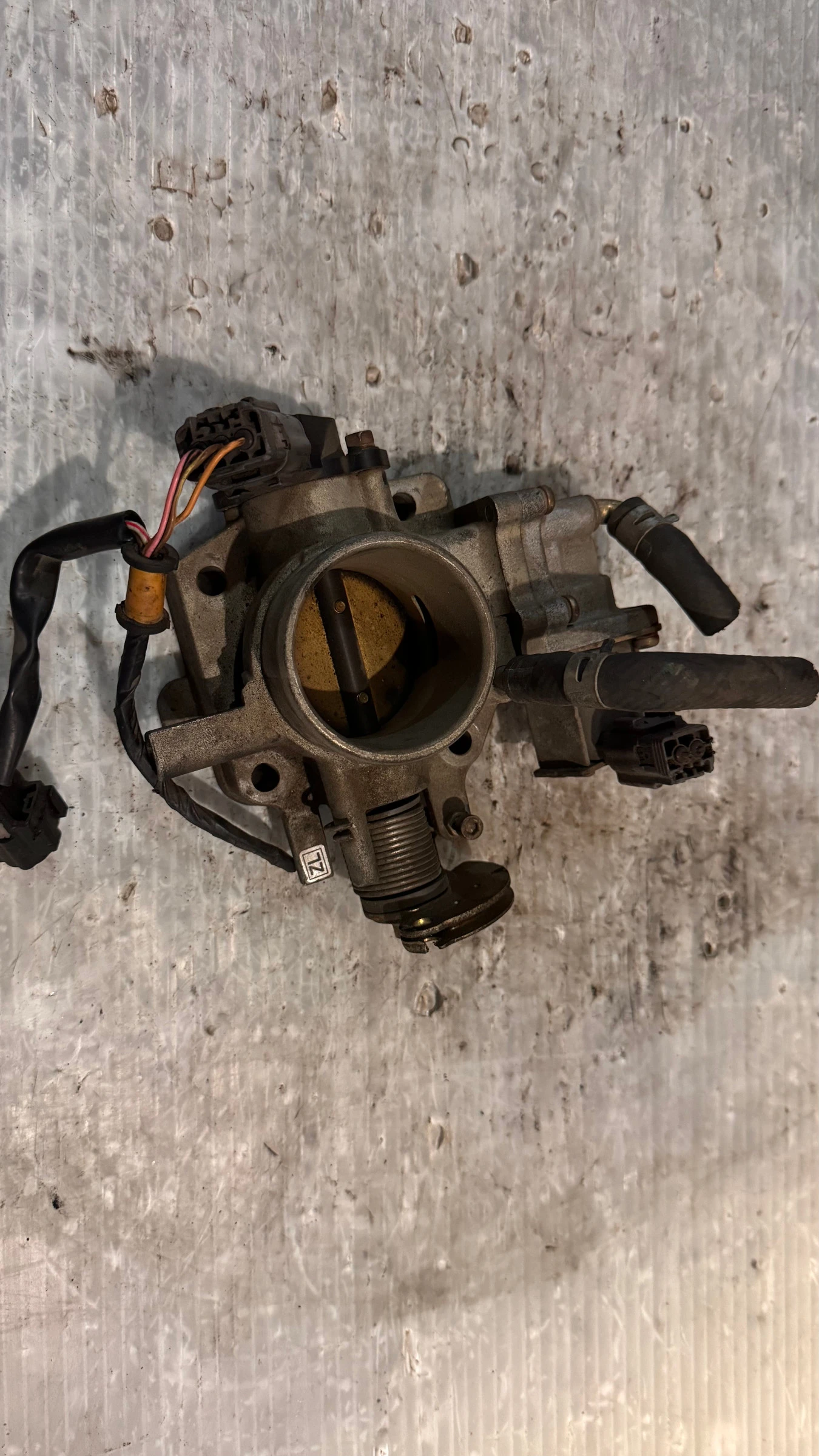 ��������� ����� �� Mazda 323 -  E0T40671 | Mobile.bg � ����������� 1