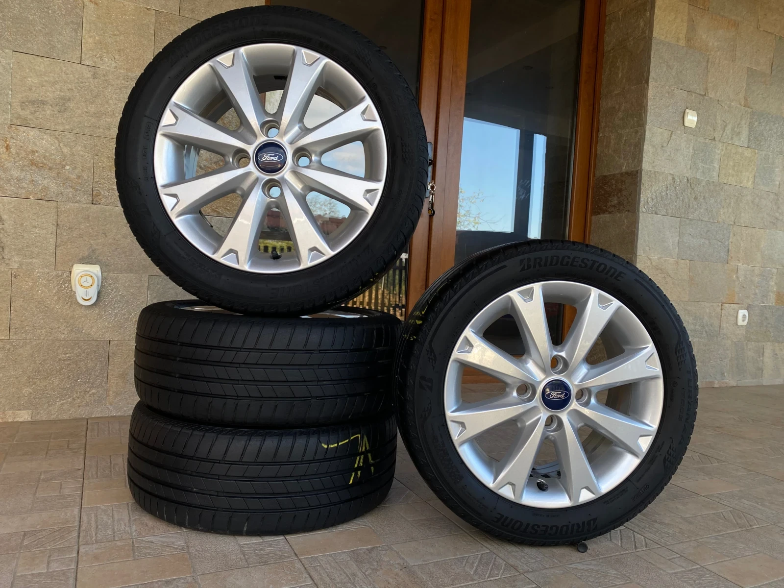 Гуми с джанти Bridgestone 195/50R15