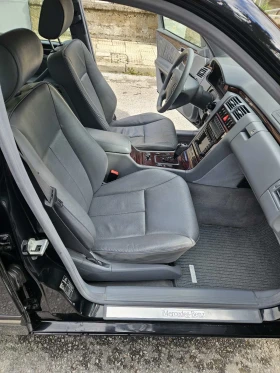 Mercedes-Benz E 320 E 320 4matik, снимка 9