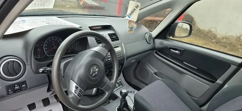 Suzuki SX4 1.6i 121000км.4x4, снимка 8 - Автомобили и джипове - 51338763