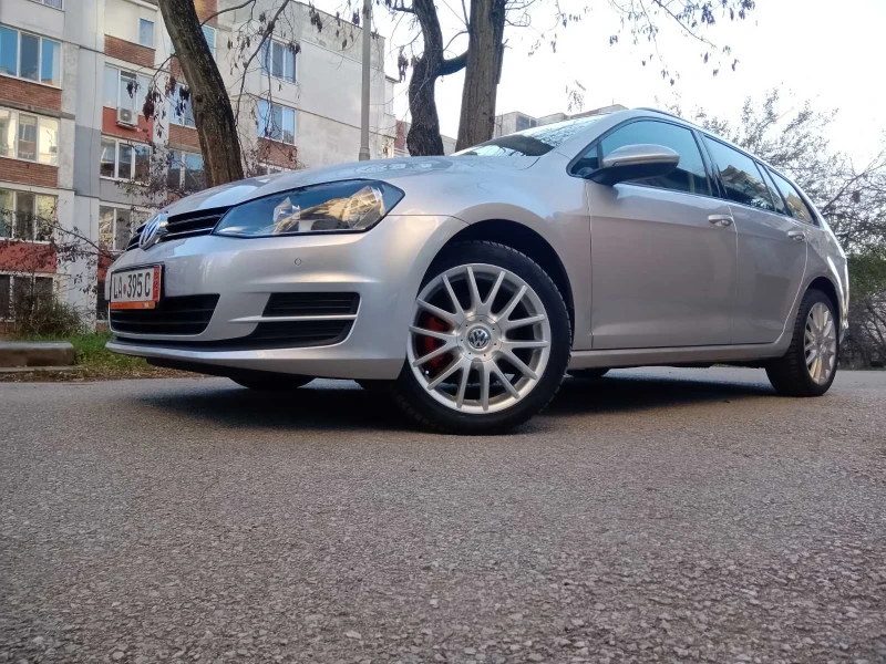 VW Golf 1.6TDI, снимка 3 - Автомобили и джипове - 48201304