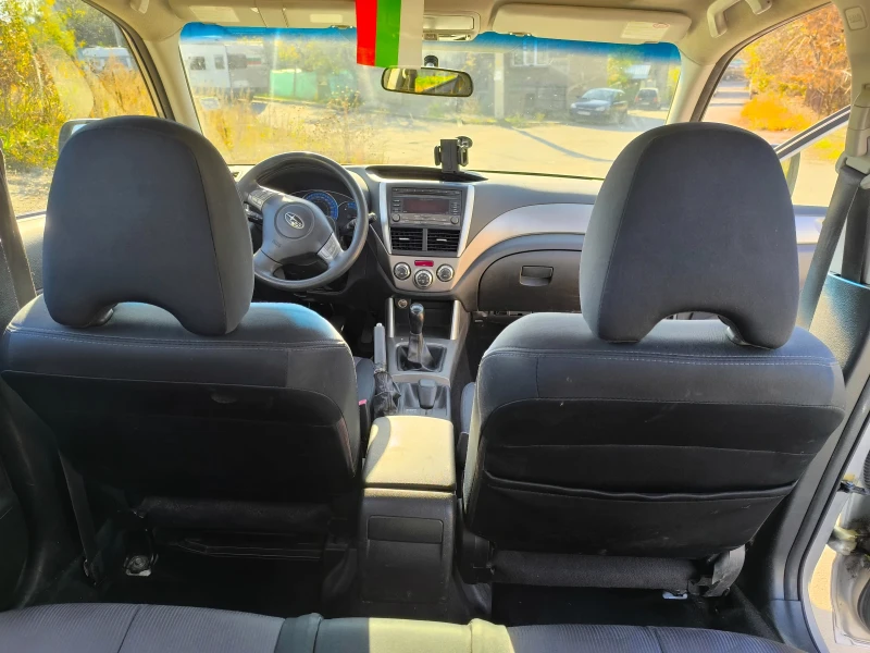 Subaru Forester, снимка 7 - Автомобили и джипове - 48864954