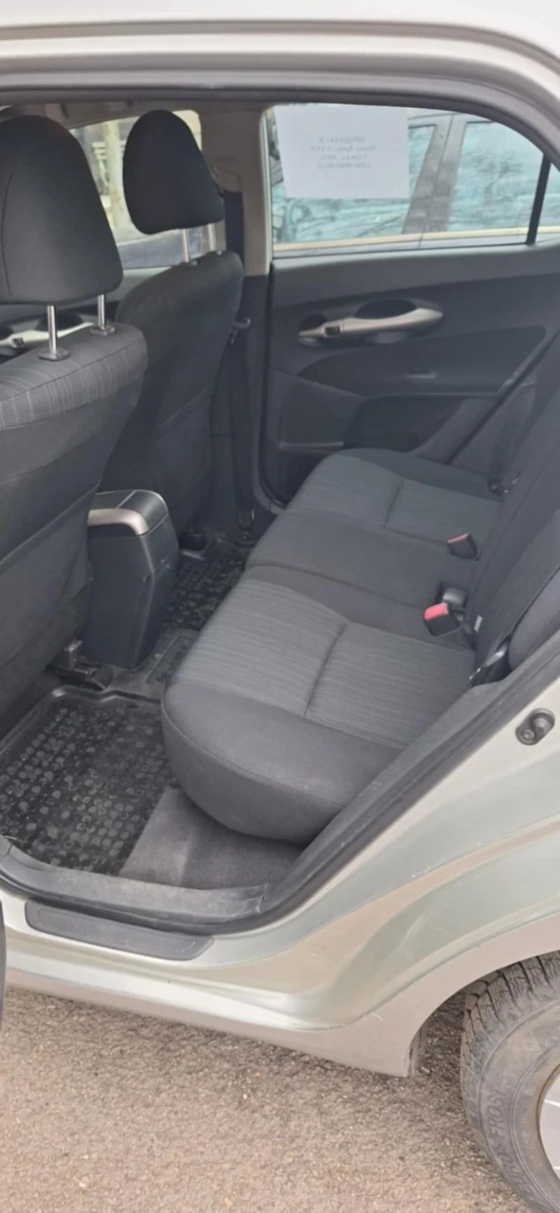 Toyota Auris, снимка 4 - Автомобили и джипове - 51957510