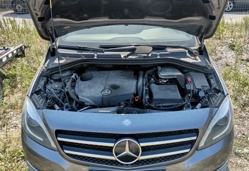 Mercedes-Benz B 200, снимка 6 - Автомобили и джипове - 51675085