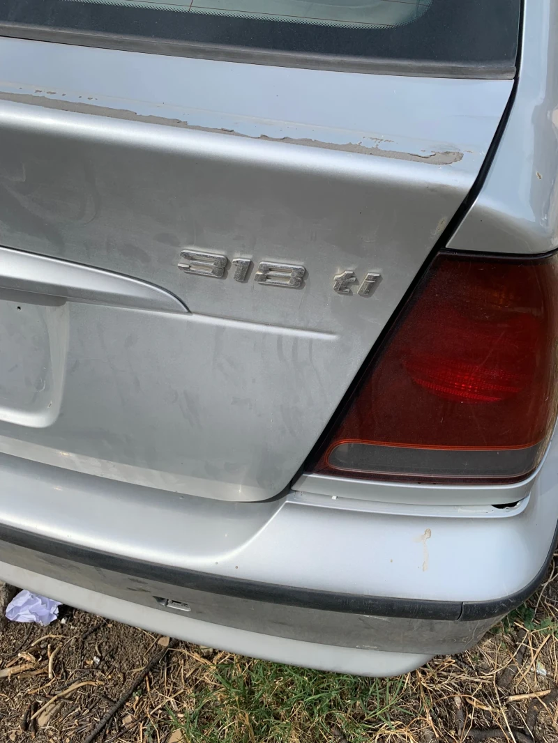 BMW 318 Компакт, снимка 3 - Автомобили и джипове - 52398206