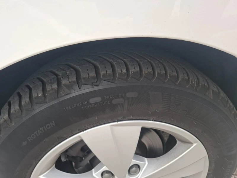 Skoda Octavia, снимка 10 - Автомобили и джипове - 52645103