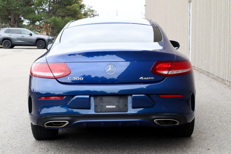 Mercedes-Benz C 300 4MATIC* BURMESTER* AMBIENT* ПАНОРАМА* МЪРТВА ТОЧКА, снимка 4 - Автомобили и джипове - 52651301