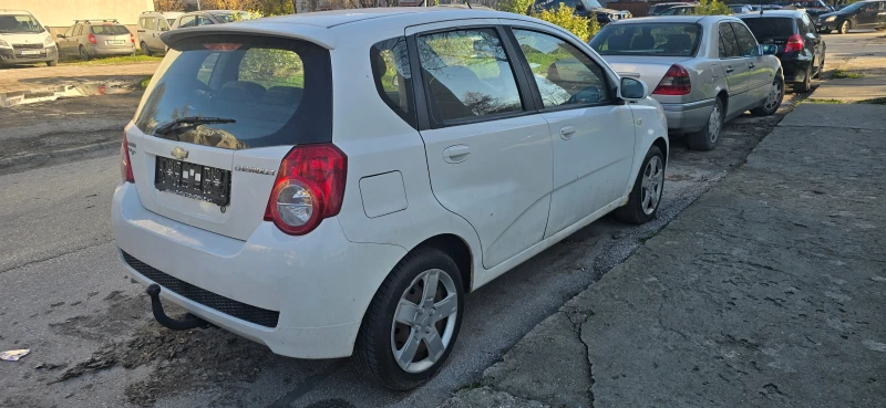 Chevrolet Aveo 1.2 газ клима, снимка 3 - Автомобили и джипове - 52885972