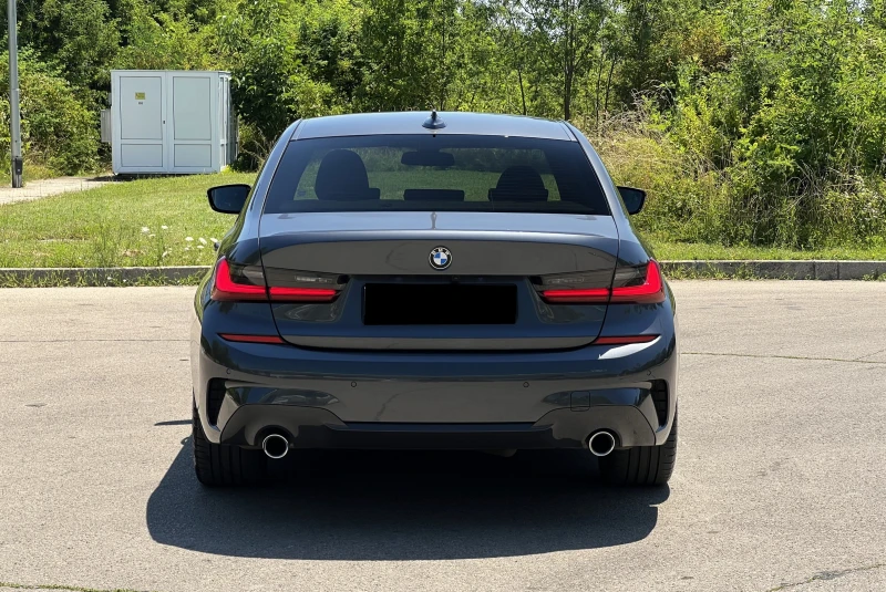 BMW 320 d/xDrive/M-SPORT/SHADOW LINE/ГОТОВ ЛИЗИНГ, снимка 5 - Автомобили и джипове - 53441877