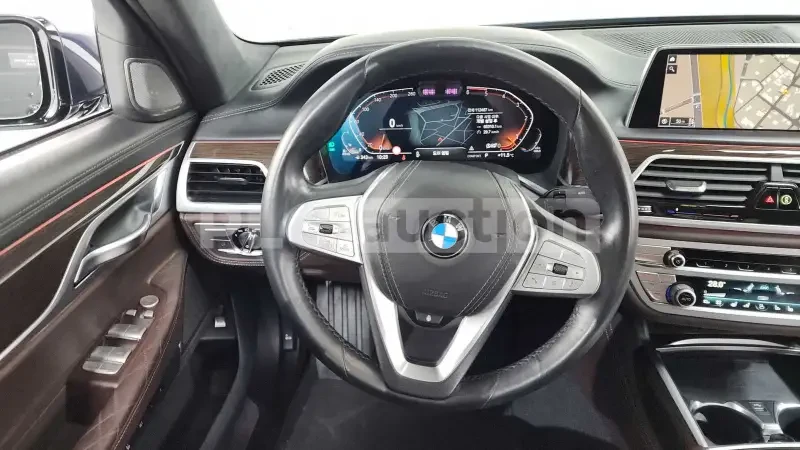 BMW 740 d xDrive| 360| DISTRONIC| HEAD-UP| ВКЛЮЧЕН ТЕХНОТЕ, снимка 7 - Автомобили и джипове - 54485104