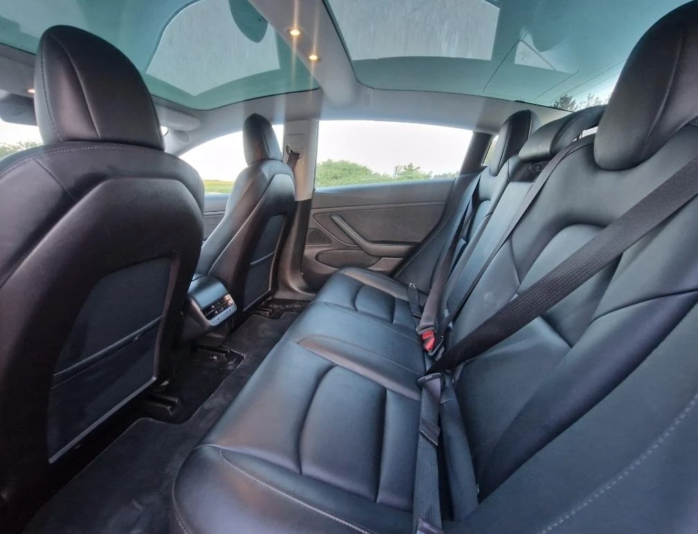 Tesla Model 3    2028  | Mobile.bg   13